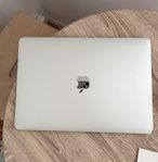 MacBook Air (M1, 2020) Endast tangentbordet defekt 