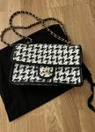 Chanel flap bag limiterad upplaga 