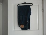 Levis jeans