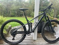 Trek Fuel  Ex 7 - 29 tum - Large 