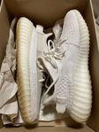 Yeezy boost 350 V2’Bone White