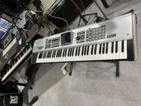 Roland Fantom X7