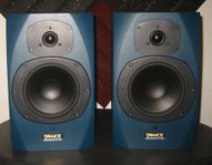 Tannoy Active Reveal studio monitor högtalare