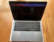 MacBook Pro 13” (2017)- 2,3GHz/8GB/128GB - Defekt skärm