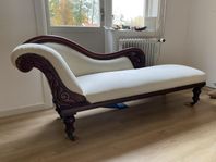 chaise longue