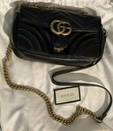 Gucci GG Marmont Small Shoulder Bag 