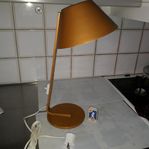 Retro BORDSLAMPA / G.K 4055 / Guldig, Gyllene Metall / Cool!