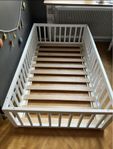 Toddler Montessori floor bed with mattres