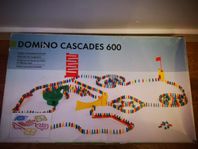 Domino cascades 600