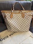 Louis Vuitton neverfull