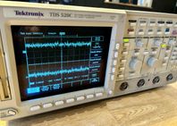 oscilloskop Tektronix TDS 520c