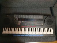 piano/keyboard YAMAHA model PSS-790