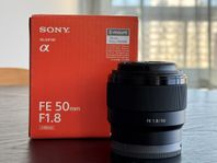 OBJEKTIV: Sony FE 50mm F1.8