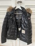 Moncler Armoise jacka medium (storlek 3) 