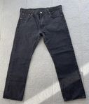 LEWIS JEANS SVARTA MODELL 501 STORLEK 38 / 32