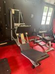 Technogym Benpress Fria vikter  / Latsdrag 