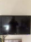 32” LG TV