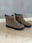 Skor leopard