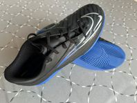 Nike Phantom inomhus fotbollsskor