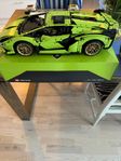 Lego Technic 42115 Lamborghini Sián. (För samlaren).