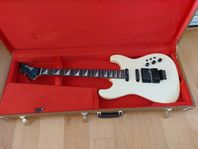 Elgitarr Charvel mod. 4