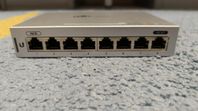 Ubiquiti UniFi US-8 Switch