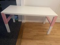 PÅHL IKEA barnskrivbord rosa