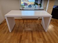 Skrivbord IKEA MALM