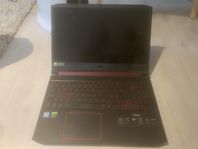 Acer Nitro 5 bärbar gaming dator + väska (om man vill)