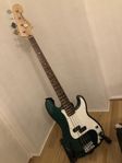 Squier standard precision bass