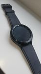 Samsung Galaxy Watch4 Classic (perfekt skick)