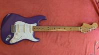 Fender Jimi Hendrix Stratocaster MN, Ultra Violet