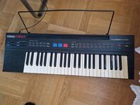 Yamaha PSR-7 KEYBOARD 