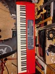 Nord Electro 2, 73 tangenter