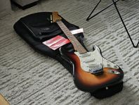 Fender Dave Murray (Iron Maiden) Strat 2Tone Sunburst