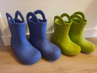 Crocs stövlar Handle it rain boots storlek 25-26 och 29-30.