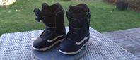 Snowboard boots Vans Juvie storlek 36,5