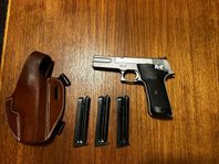 Smith & Wesson 2206 