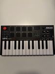 AKAI Professional MPK mini play