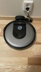 iRobot Roomba i7