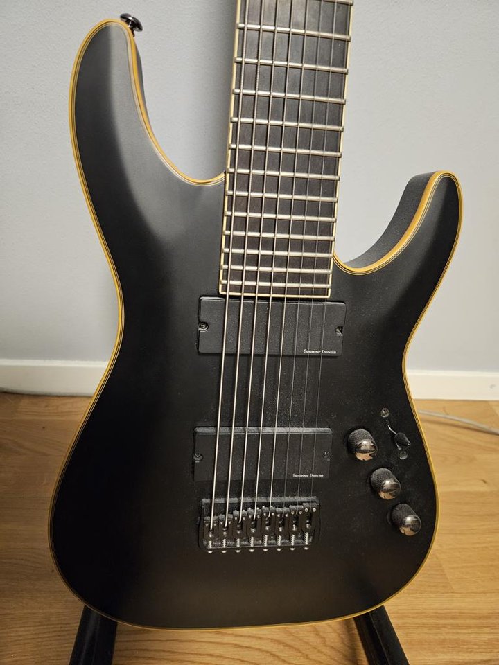 Schecter Blackjack ATX C-8