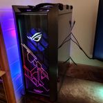 Gamingdator Rog Helios