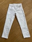 (Nr 560) Vita jeans fr Zara till barn. Stl. 164.