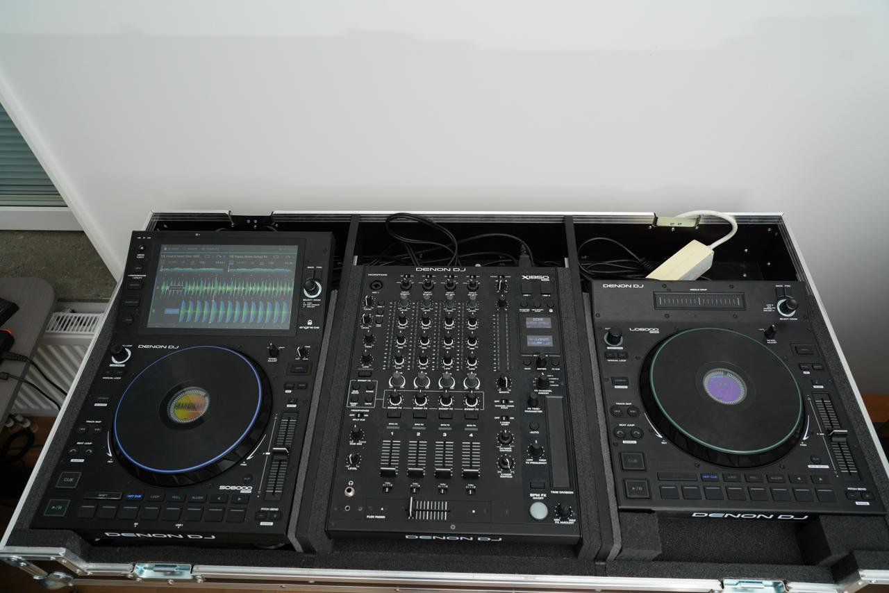 Denon DJ X1850 och SC6000 med...