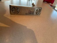 Scotty Cameron Select Newport 2.5