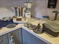 Cooking robot Kenwood CookEasy+ with accessories