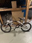 BMX Cyklar