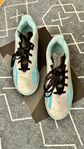 Adidas Messi inomhus fotbollskor stl 36