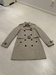 Burberry Kensington Trench coat