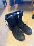 QUEST 4D FORCES 2 HIGH GTX BLACK EN Strl 49 1/3